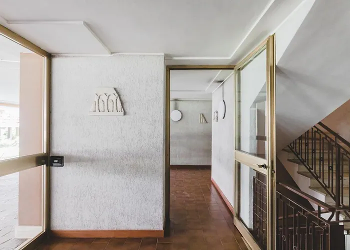Pelizzi Apartment, 5 Persone, 2 Camere, Balcone, Cinecittà Roma